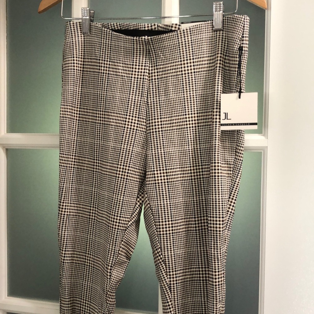 Preppy houndstooth pants